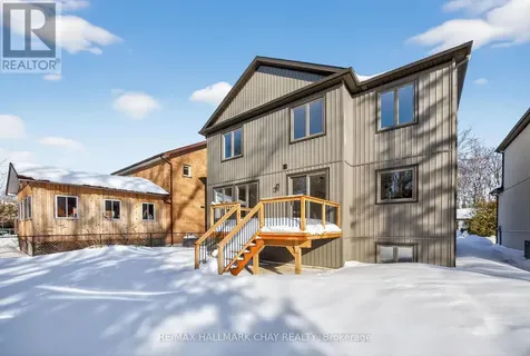 86 37th Street North Wasaga Beach ON L9Z 2B5