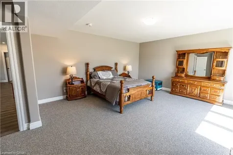15 Hudson Drive Brantford ON N3T 0V6