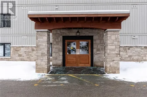11C Salt Dock Road Unit# 404 Parry Sound ON P2A 3B6