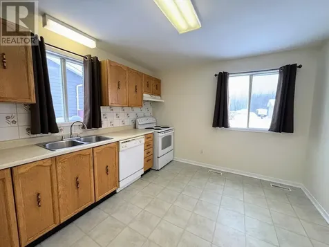 77 Matachewan Road Manitouwadge ON P0T 2C0