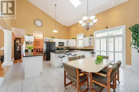 6 Lord Duncan Court Clarington ON L1E 1Z5