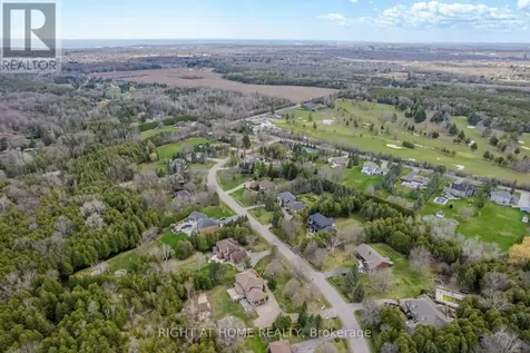 6 Lord Duncan Court Clarington ON L1E 1Z5