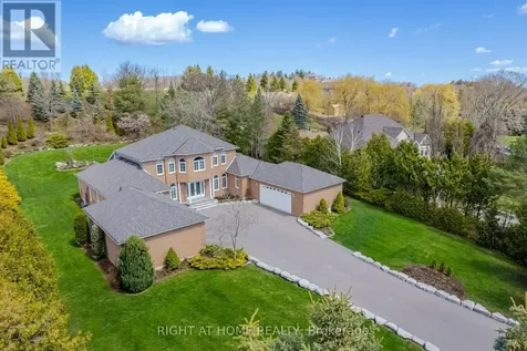 6 Lord Duncan Court Clarington ON L1E 1Z5