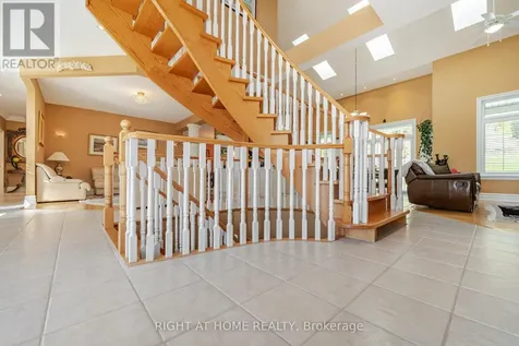 6 Lord Duncan Court Clarington ON L1E 1Z5