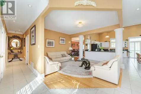 6 Lord Duncan Court Clarington ON L1E 1Z5
