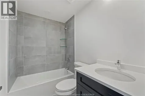 247 Brock Street Amherstburg ON N9V 2H4