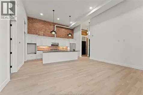 247 Brock Street Amherstburg ON N9V 2H4