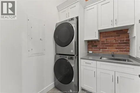 247 Brock Street Amherstburg ON N9V 2H4