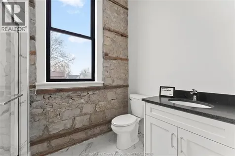 247 Brock Street Amherstburg ON N9V 2H4