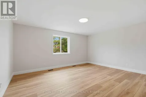 41 Clayton John Avenue Brighton ON K0K 1H0