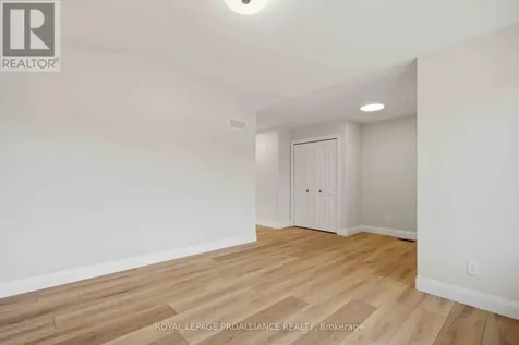 41 Clayton John Avenue Brighton ON K0K 1H0
