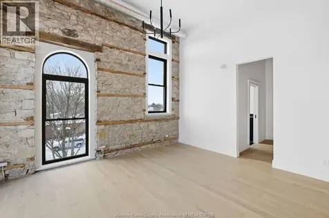 247 Brock Street Amherstburg ON N9V 2H4