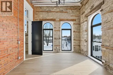 247 Brock Street Amherstburg ON N9V 2H4