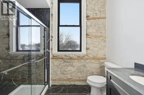 247 Brock Street Amherstburg ON N9V 2H4