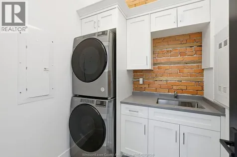 247 Brock Street Amherstburg ON N9V 2H4