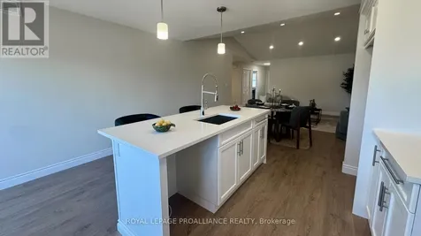 31 Clayton John Avenue Brighton ON K0K 1H0