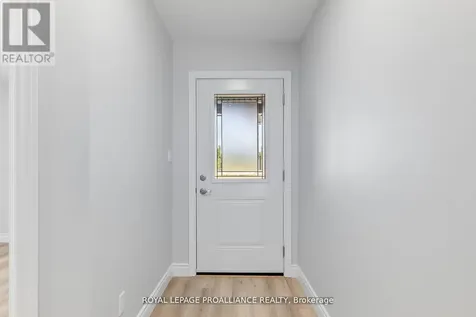 31 Clayton John Avenue Brighton ON K0K 1H0
