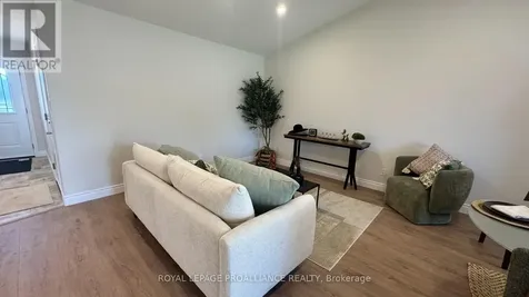 31 Clayton John Avenue Brighton ON K0K 1H0