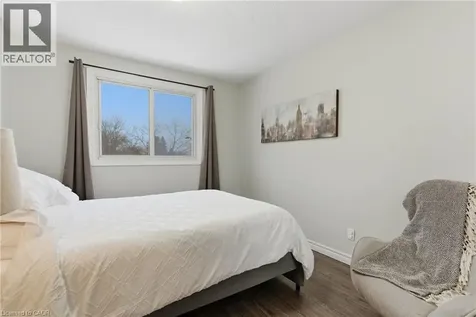 33 Raleigh Street Brantford ON N3T 1J8