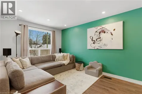 33 Raleigh Street Brantford ON N3T 1J8