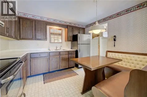 493 Beechwood Drive Waterloo ON N2T 1H8
