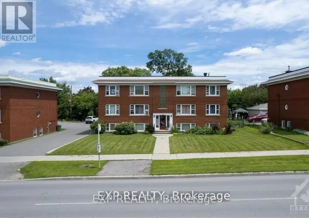 879 Kirkwood Avenue Ottawa ON K1Z 5Y3