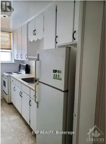 879 Kirkwood Avenue Ottawa ON K1Z 5Y3