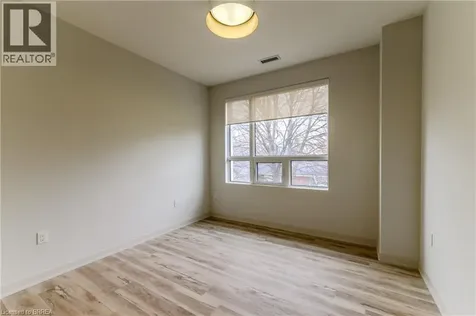 152 North Park Street Brantford ON N3R 4K5