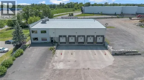 35 Sharp Road Brantford ON N3T 5L8