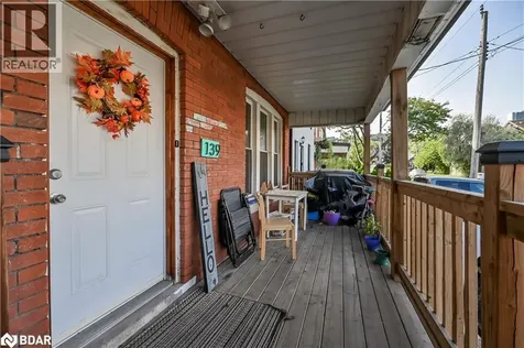 139 Balsam Avenue South Hamilton ON L8M 3B6