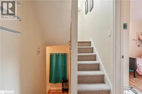 139 Balsam Avenue South Hamilton ON L8M 3B6