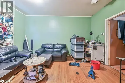139 Balsam Avenue South Hamilton ON L8M 3B6