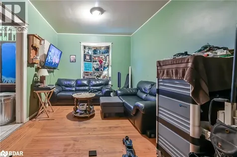 139 Balsam Avenue South Hamilton ON L8M 3B6