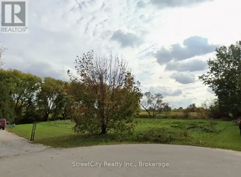 9903 Shore Court Lambton Shores ON N0M 1T0