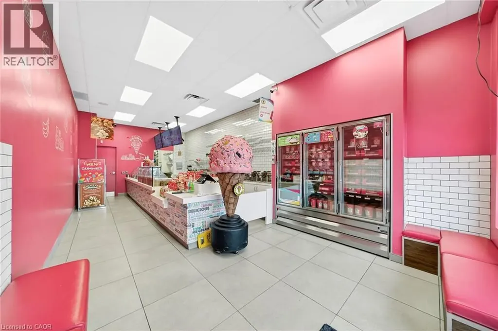 380 Dundas Street East Oakville ON L6H 6Z9