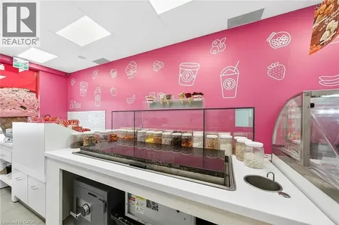 380 Dundas Street East Oakville ON L6H 6Z9