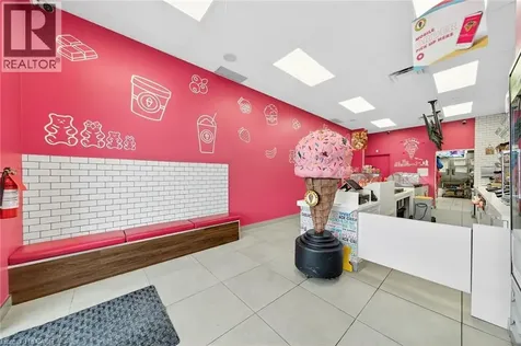 380 Dundas Street East Oakville ON L6H 6Z9