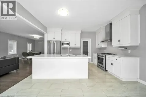 14 Spachman Street Kitchener ON N2R 0N5