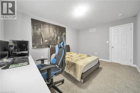 14 Spachman Street Kitchener ON N2R 0N5