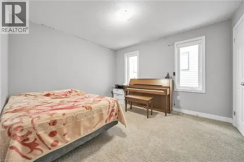 14 Spachman Street Kitchener ON N2R 0N5