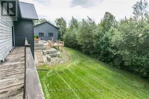 141 Ruth Anne Place West Mapleton ON N0G 2K0