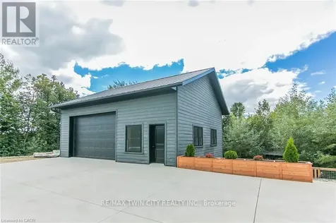 141 Ruth Anne Place West Mapleton ON N0G 2K0