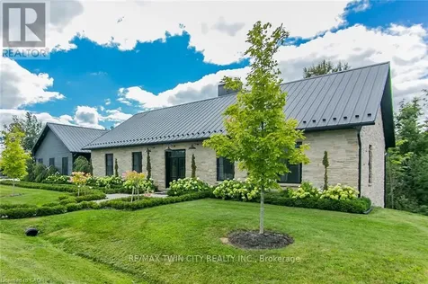 141 Ruth Anne Place West Mapleton ON N0G 2K0