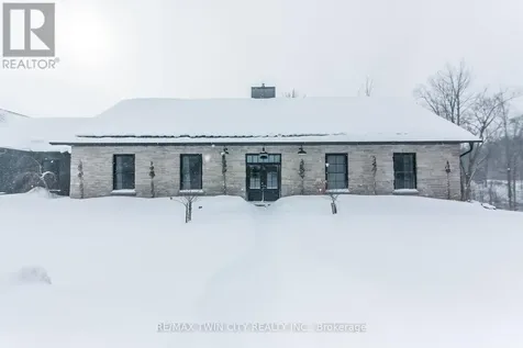 141 Ruth Anne Place West Mapleton ON N0G 2K0