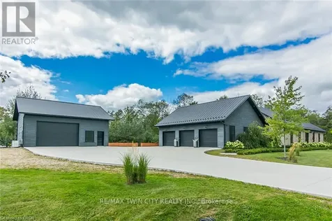 141 Ruth Anne Place West Mapleton ON N0G 2K0