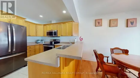 237 Oak Street West Gananoque ON K7G 2R5