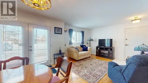 237 Oak Street West Gananoque ON K7G 2R5
