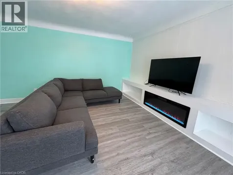 118 Jacobson Avenue St. Catharines ON L2T 3A5