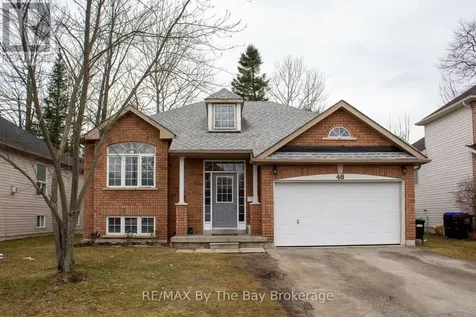 48 Rose Valley Way Wasaga Beach ON L9Z 3C4