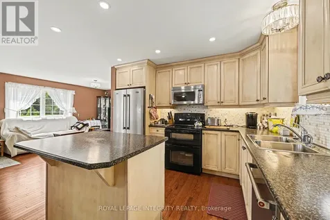 8688 Hwy 511 Highway Lanark Highlands ON K0G 1K0